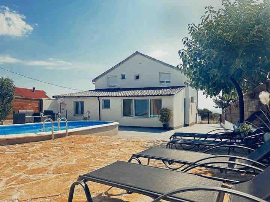 Holiday House Kristina Villa Biograd Na Moru Bagian luar foto